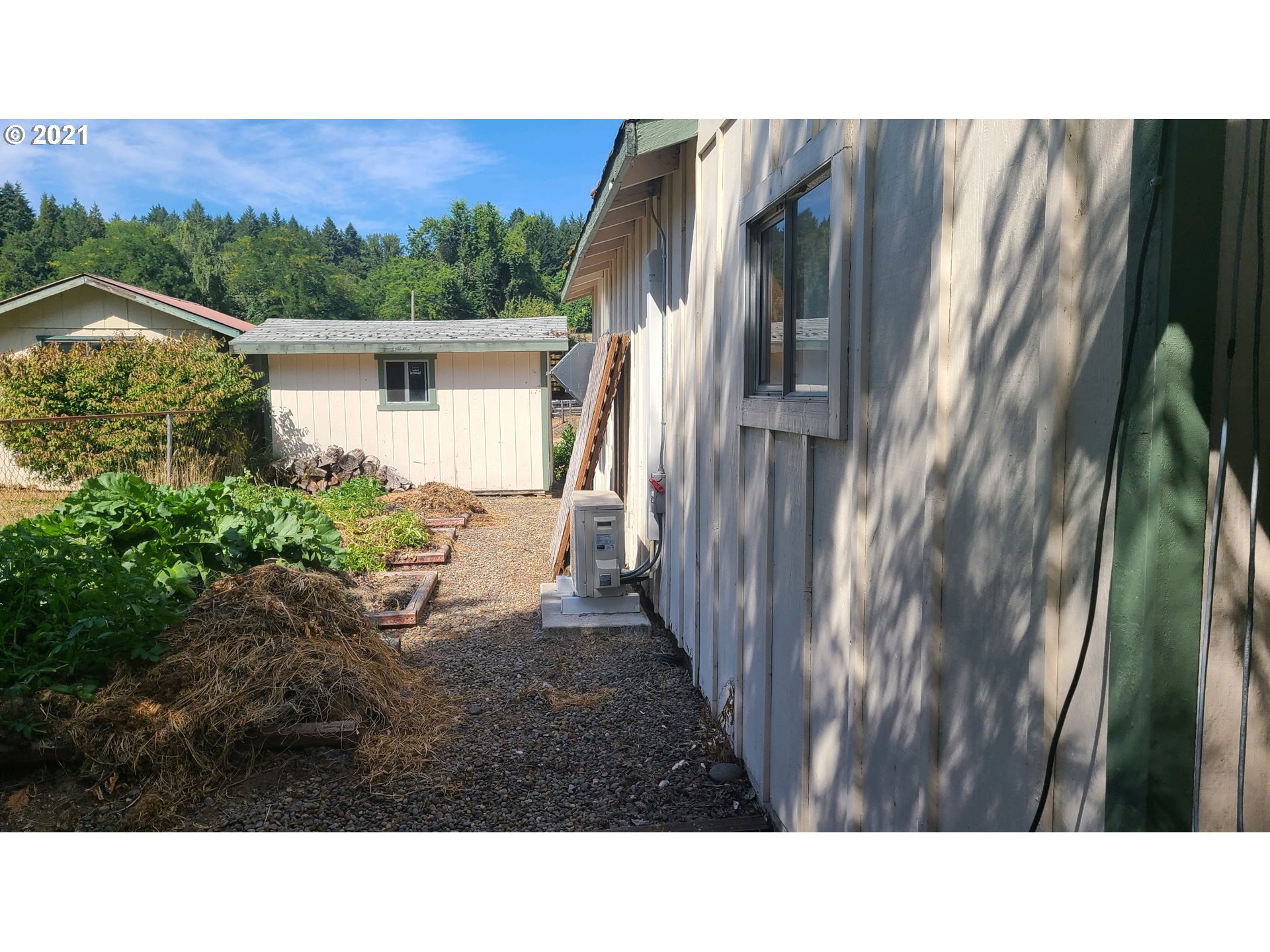 88404 Stephens Road Springfield, OR 97478 - Photo 9 of 20