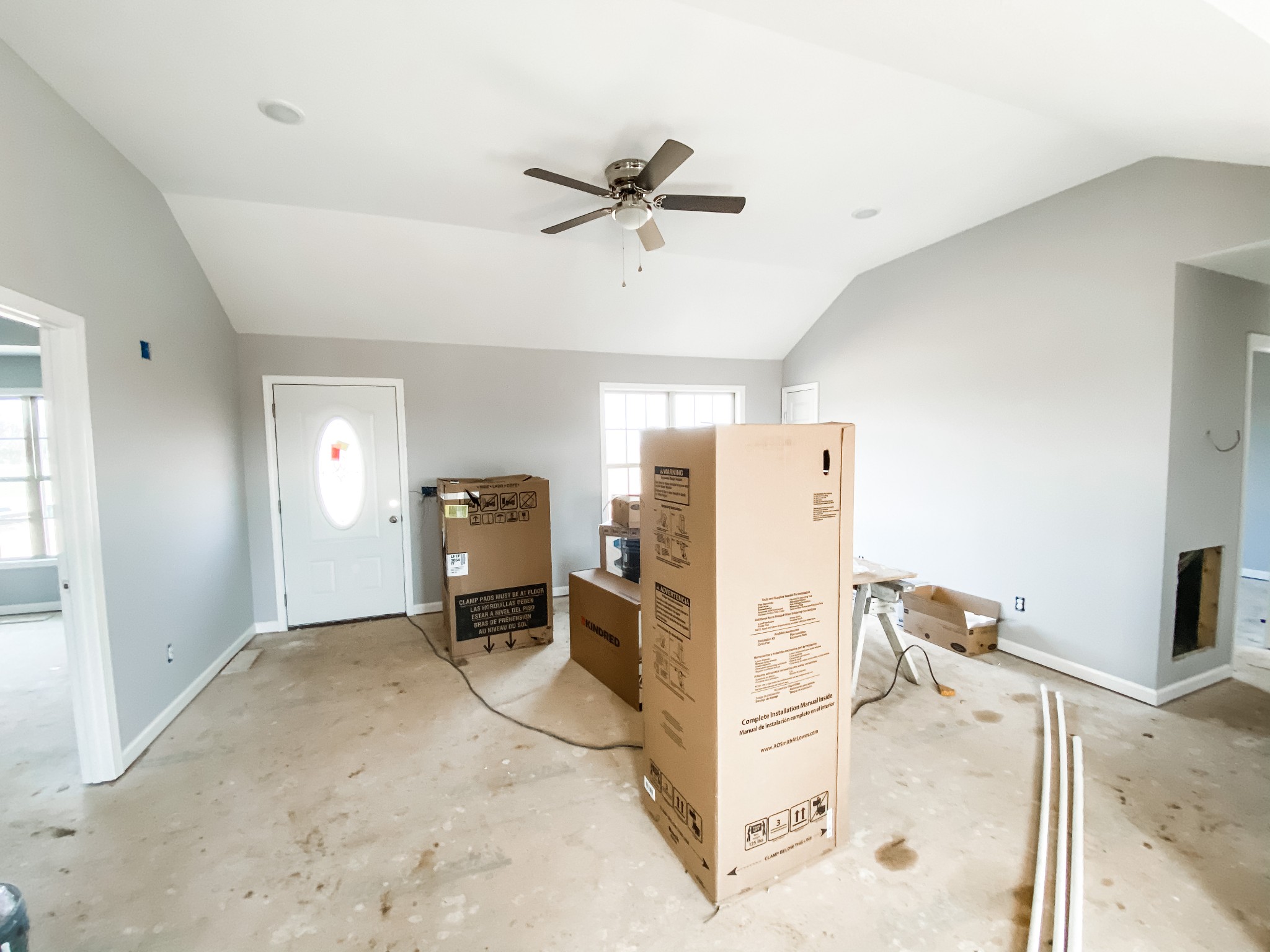 581 White Road Portland, TN 37148 - Photo 10 of 15 a view of a livingroom with furniture and a ceiling fan