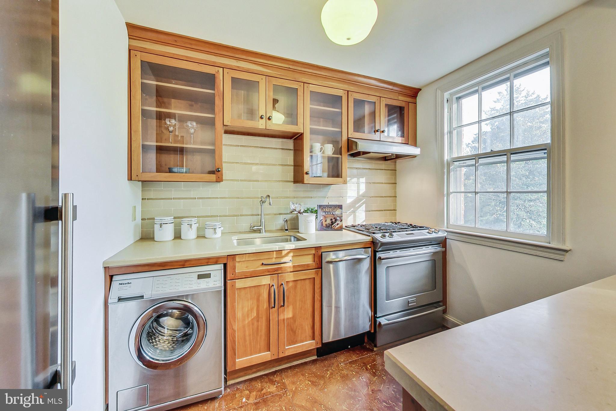 2716 Ordway Street Northwest, Unit 4 Washington, DC 20008 - Photo 12 of 26 Kitchen view