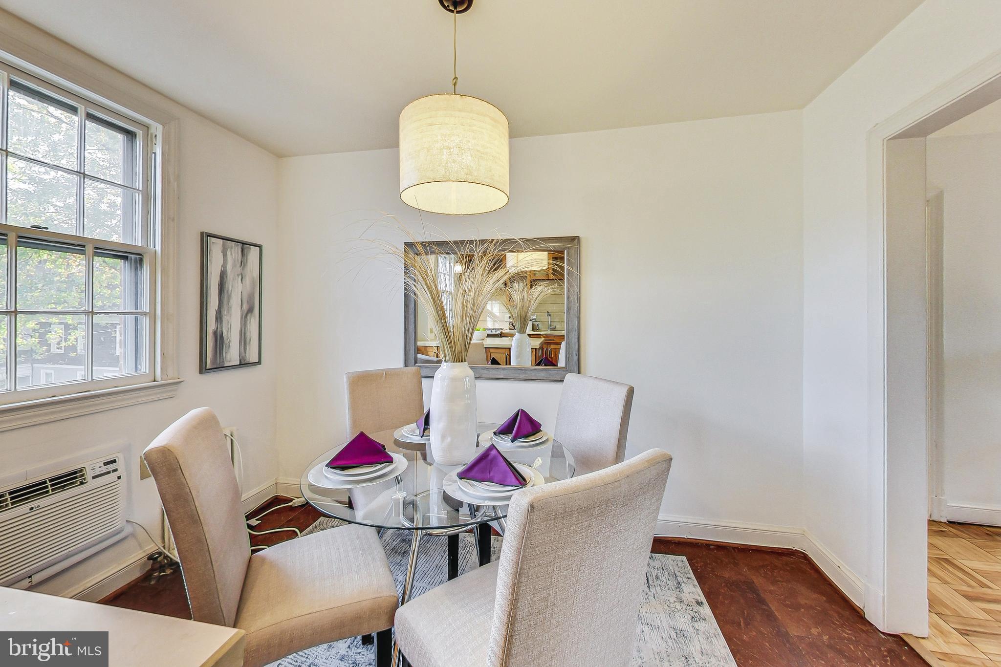 2716 Ordway Street Northwest, Unit 4 Washington, DC 20008 - Photo 9 of 26 Dining space