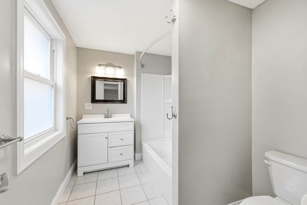 1185 Bay Road Amherst, MA 01002 - Photo 21 of 38