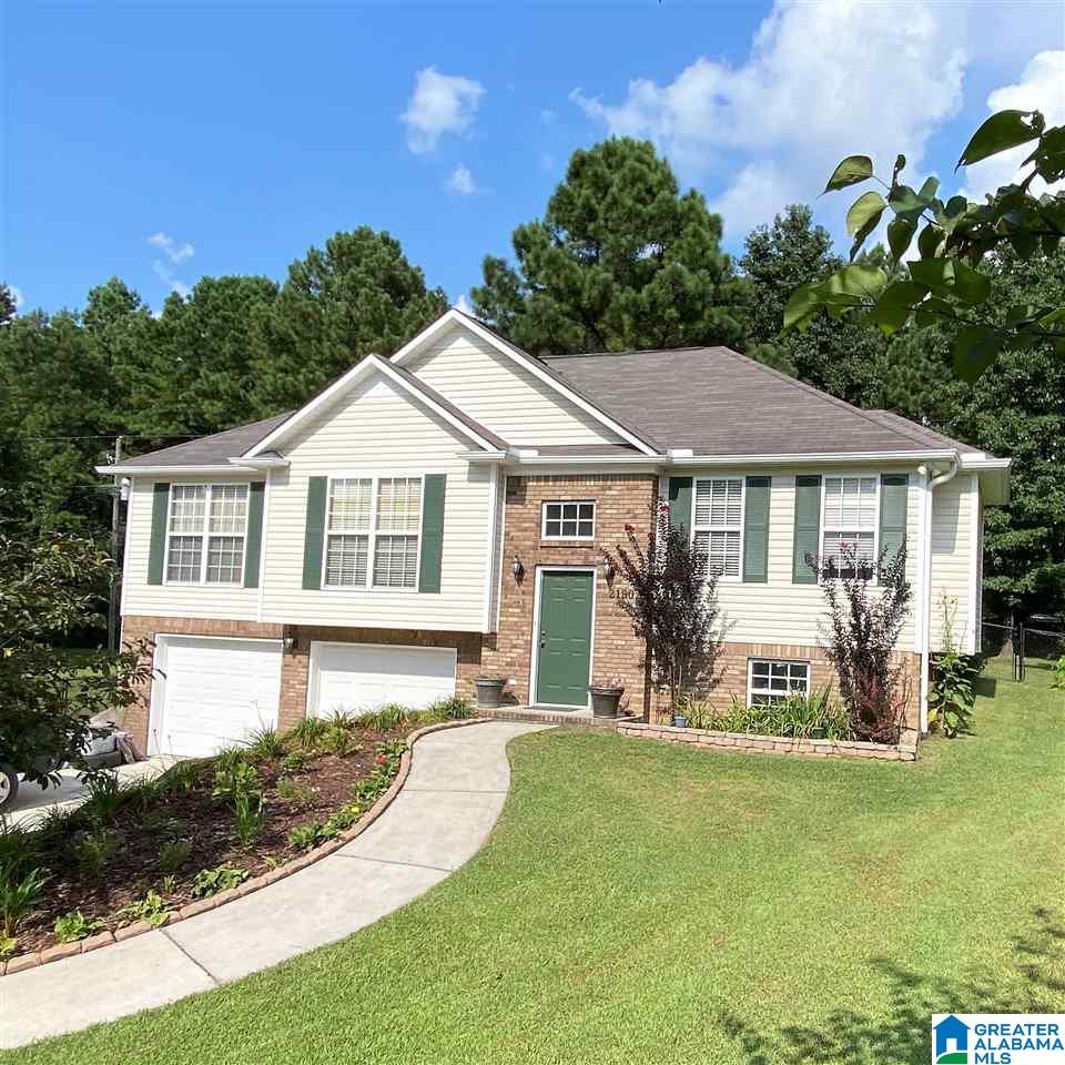2190 Oscar Bradford Road Hayden, AL 35079 - Photo 4 of 33