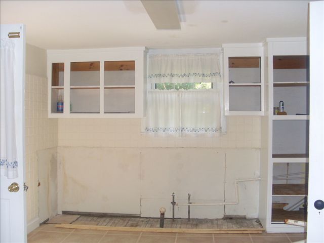 1013 Orr Street Pelzer, SC 29669 - Photo 4 of 8 Gallery Image 4