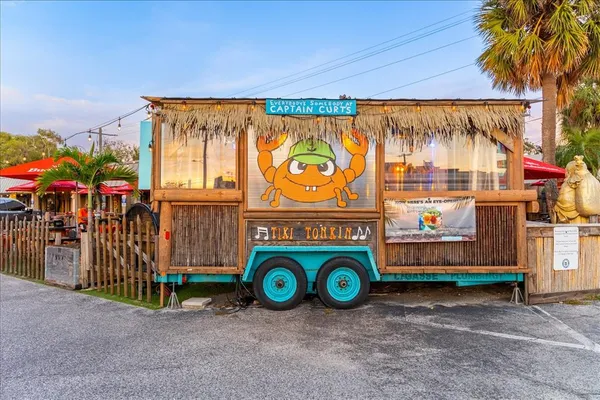 $370,000 | 6451 Elmwood Avenue, Unit H, Sarasota, FL 34231