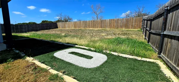 $2,095 | 136 Mike Warner Drive, Burnet, TX 78611