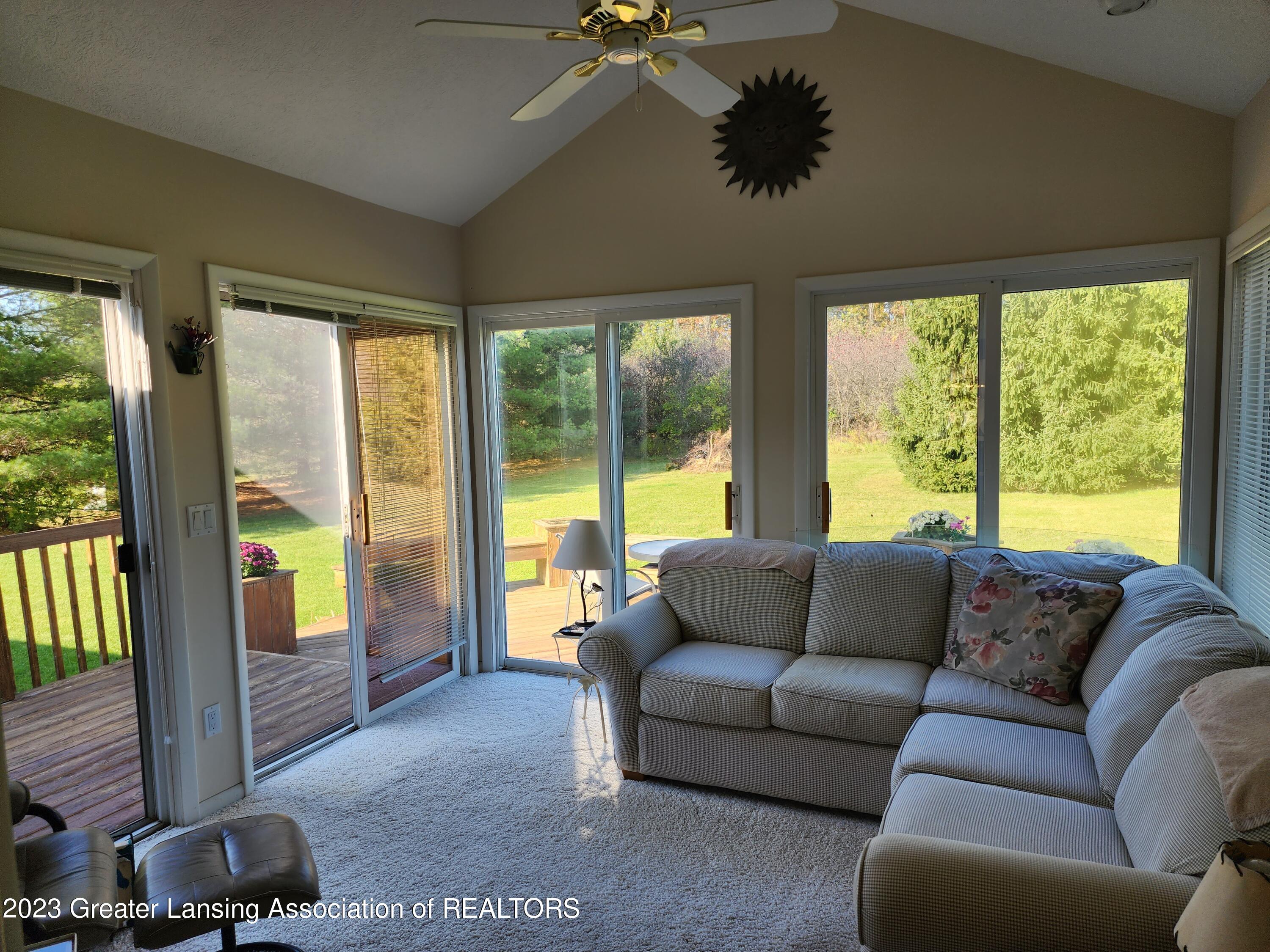 2806 Lamb Road, Unit 17 Mason, MI 48854 - Photo 3 of 19 3 Seasons