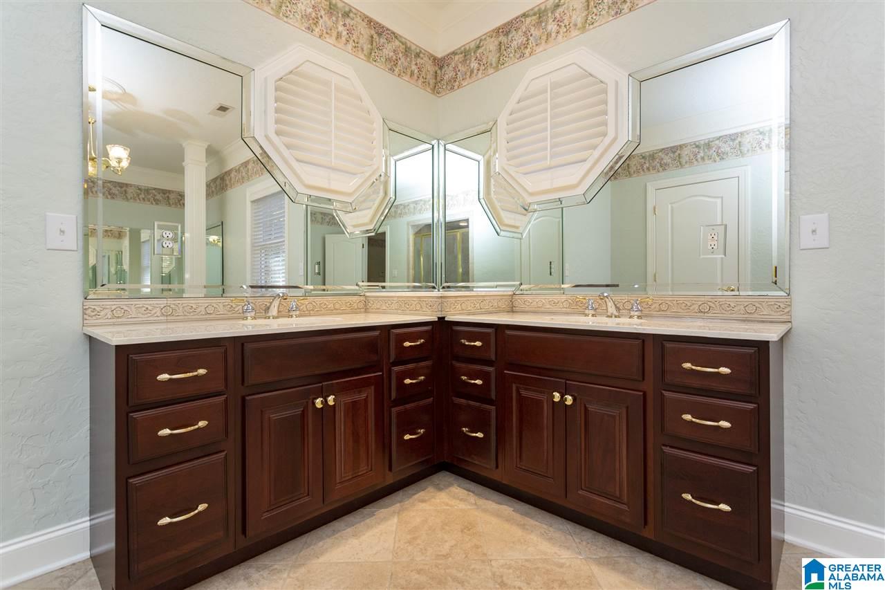 925 Bridle Path Odenville, AL 35120 - Photo 16 of 33