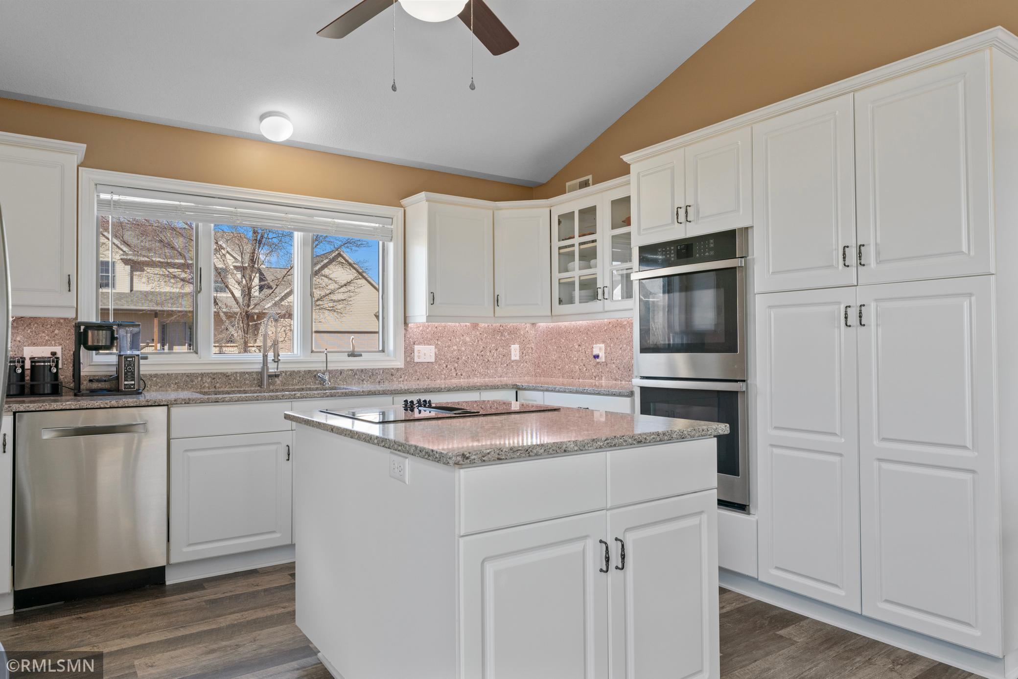 5010 Wood Lane Northwest Rochester, MN 55901 - Photo 8 of 43