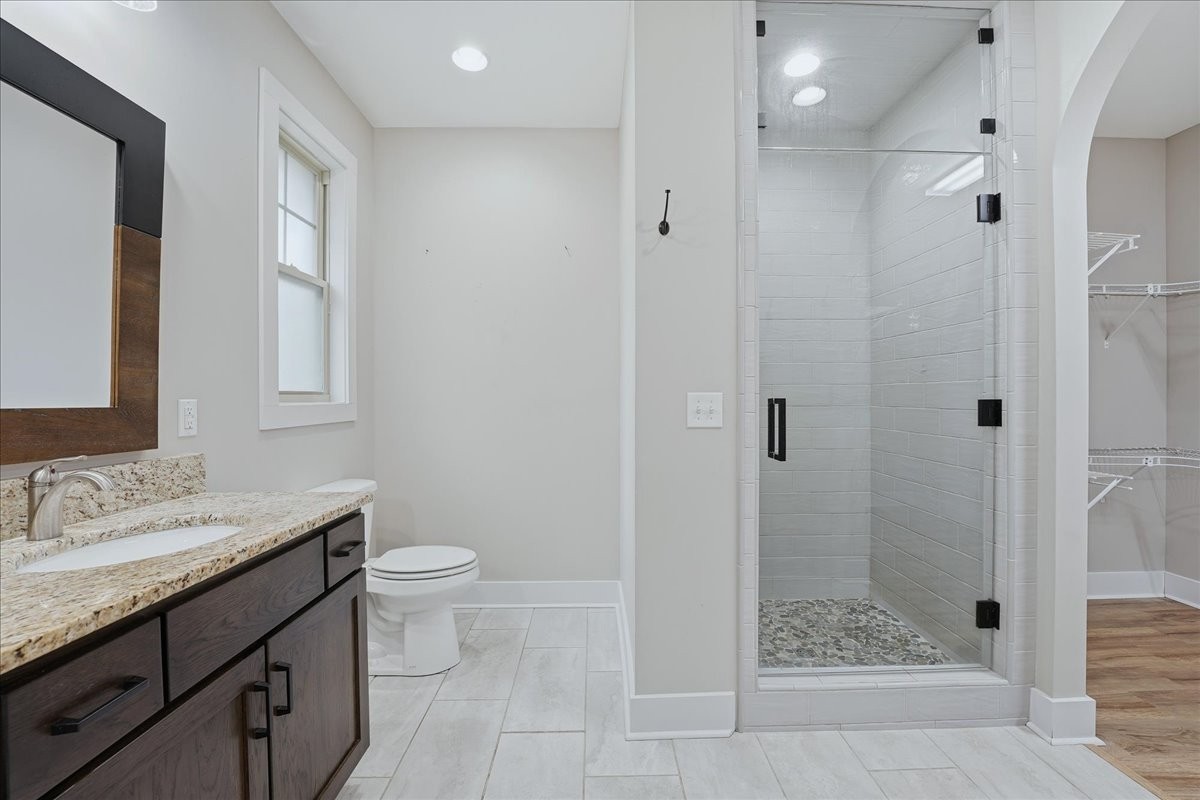 105 Lakeview Drive Decherd, TN 37324 - Photo 21 of 43