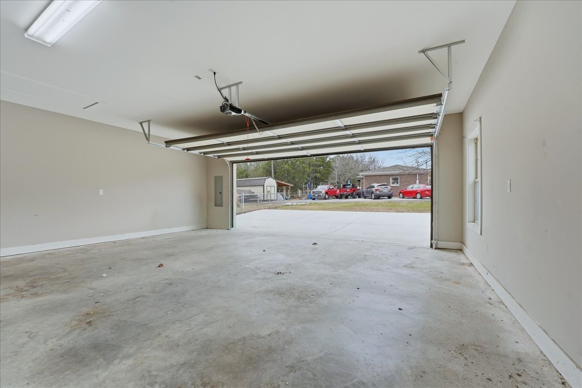 105 Lakeview Drive Decherd, TN 37324 - Photo 33 of 43