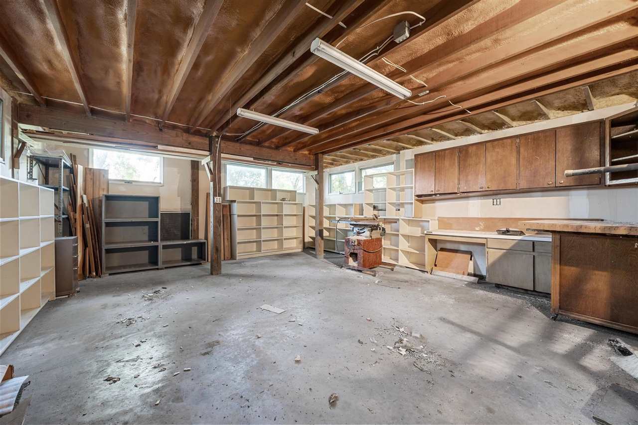 2307 Quincy Road Northeast Solon, IA 52333 - Photo 36 of 72 Gallery Image 36