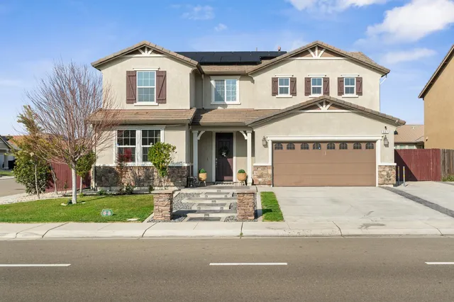 $776,000 | 607 Mono Street, Manteca, CA 95337