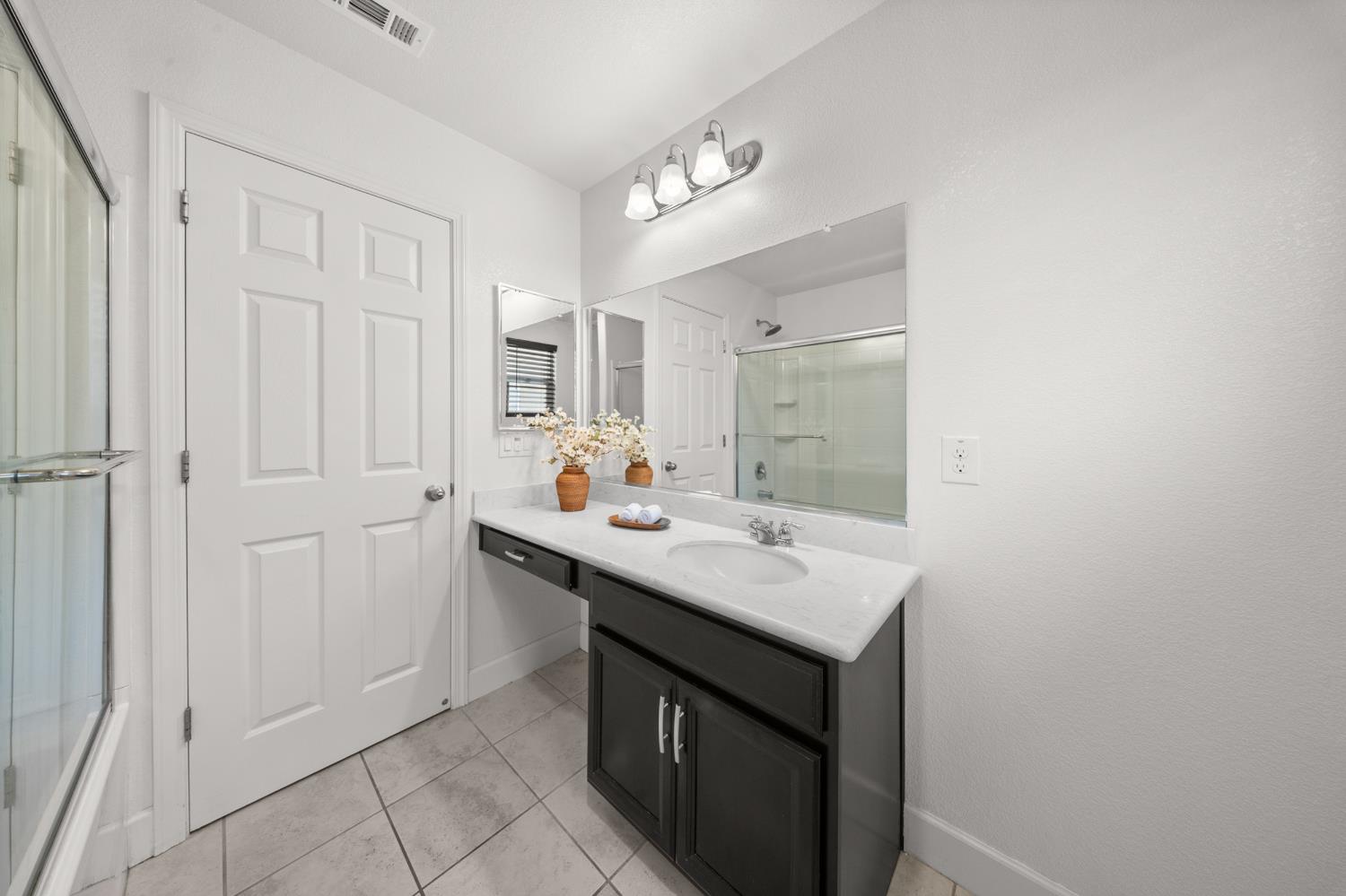 607 Mono Street Manteca, CA 95337 - Photo 39 of 70