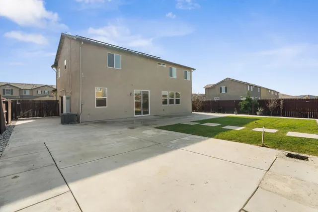 $776,000 | 607 Mono Street, Manteca, CA 95337