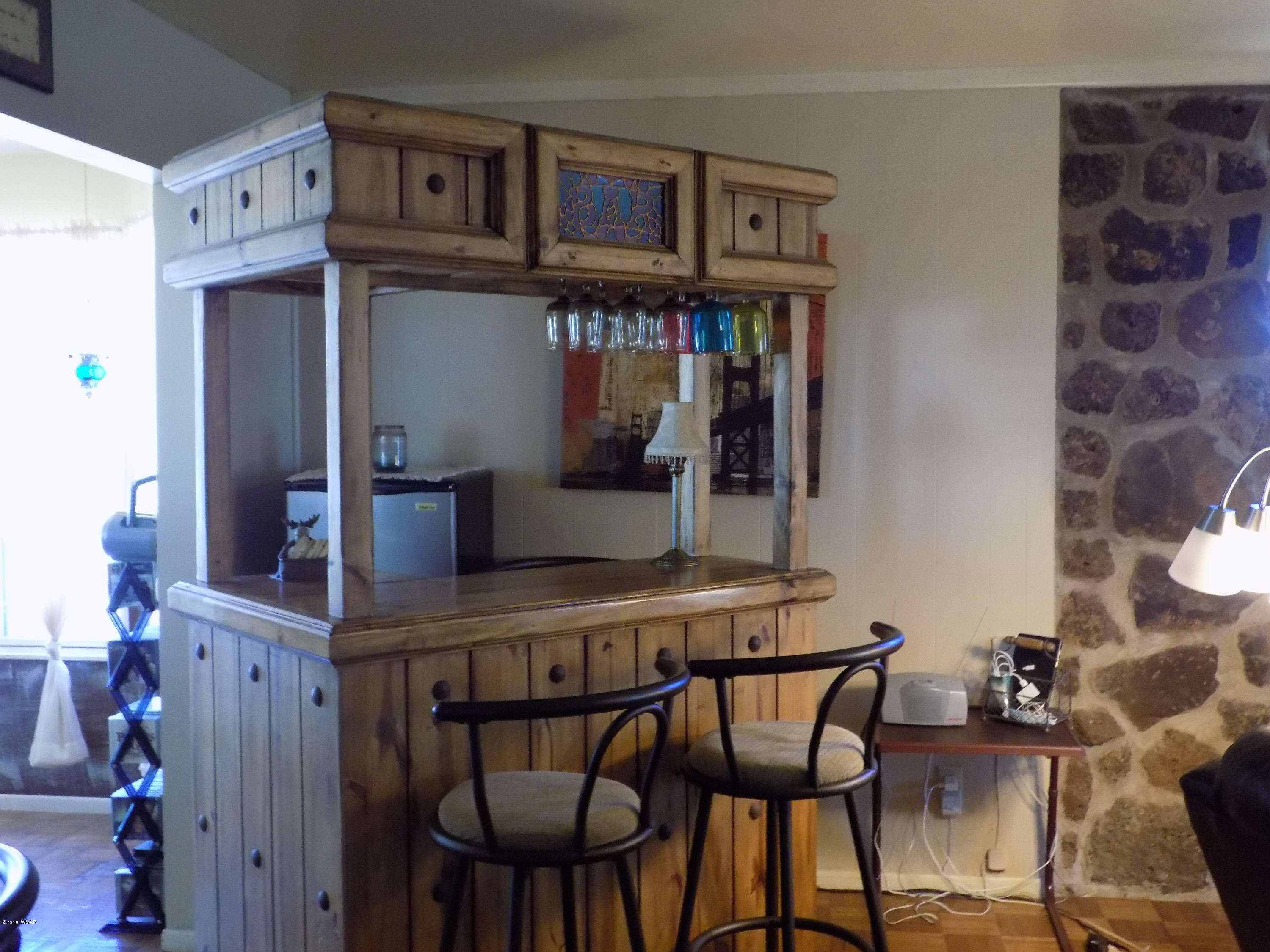8519 Rifle Drive Show Low, AZ 85901 - Photo 6 of 15