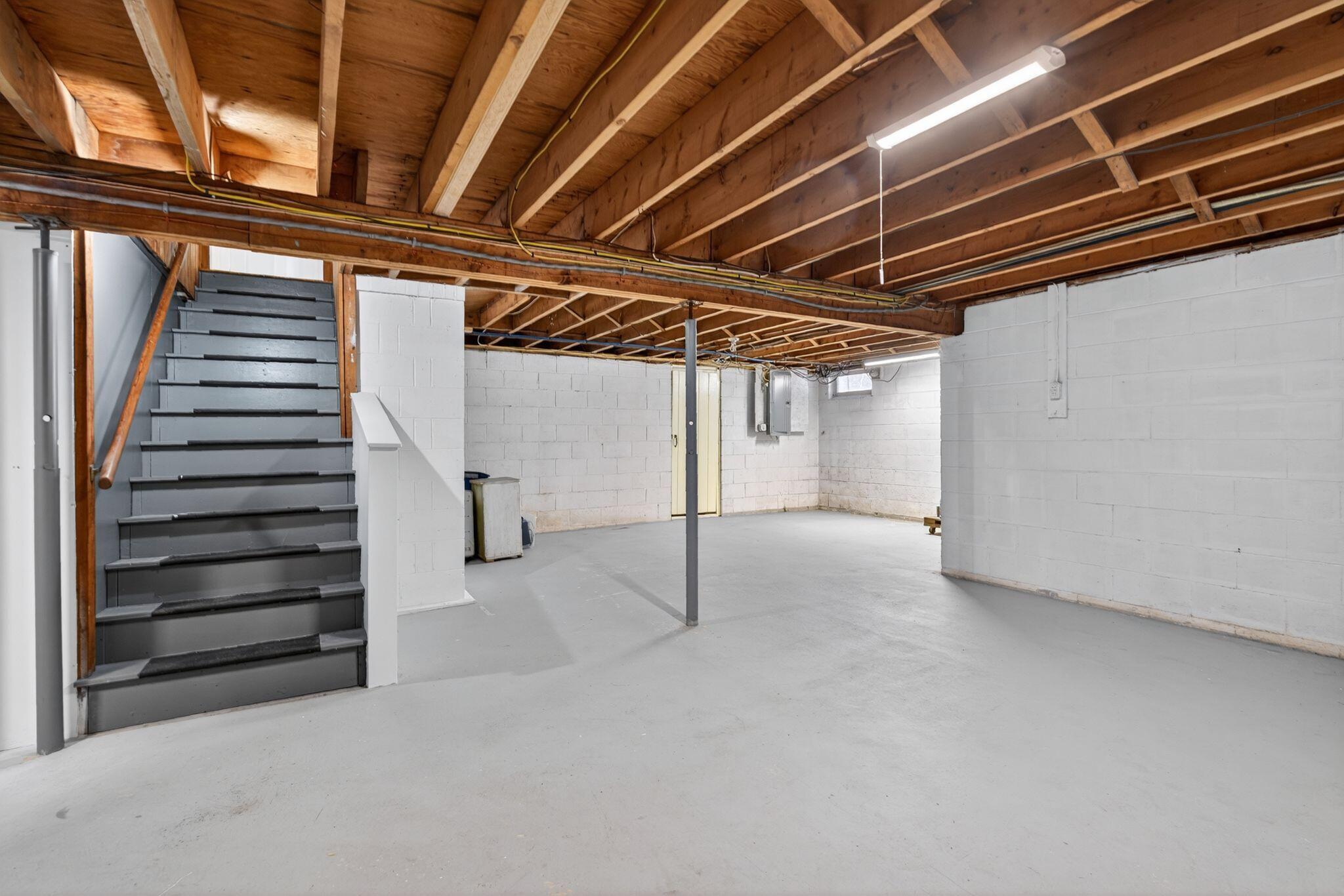 488 Main Street, Unit 9 Ogunquit, ME 03907 - Photo 29 of 45 49_DSC04644