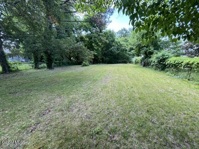 134 Osborne Road Colonie, NY 12205 - Photo 3 of 45 IMG_3563