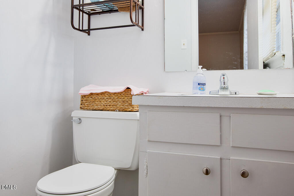 1727 Pinecrest Road Henderson, NC 27536 - Photo 12 of 14 MLS_1727 Pinecrest-19