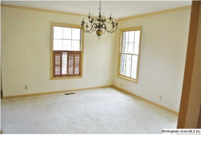 2714 Sweeney Hollow Road Birmingham, AL 35215 - Photo 8 of 32