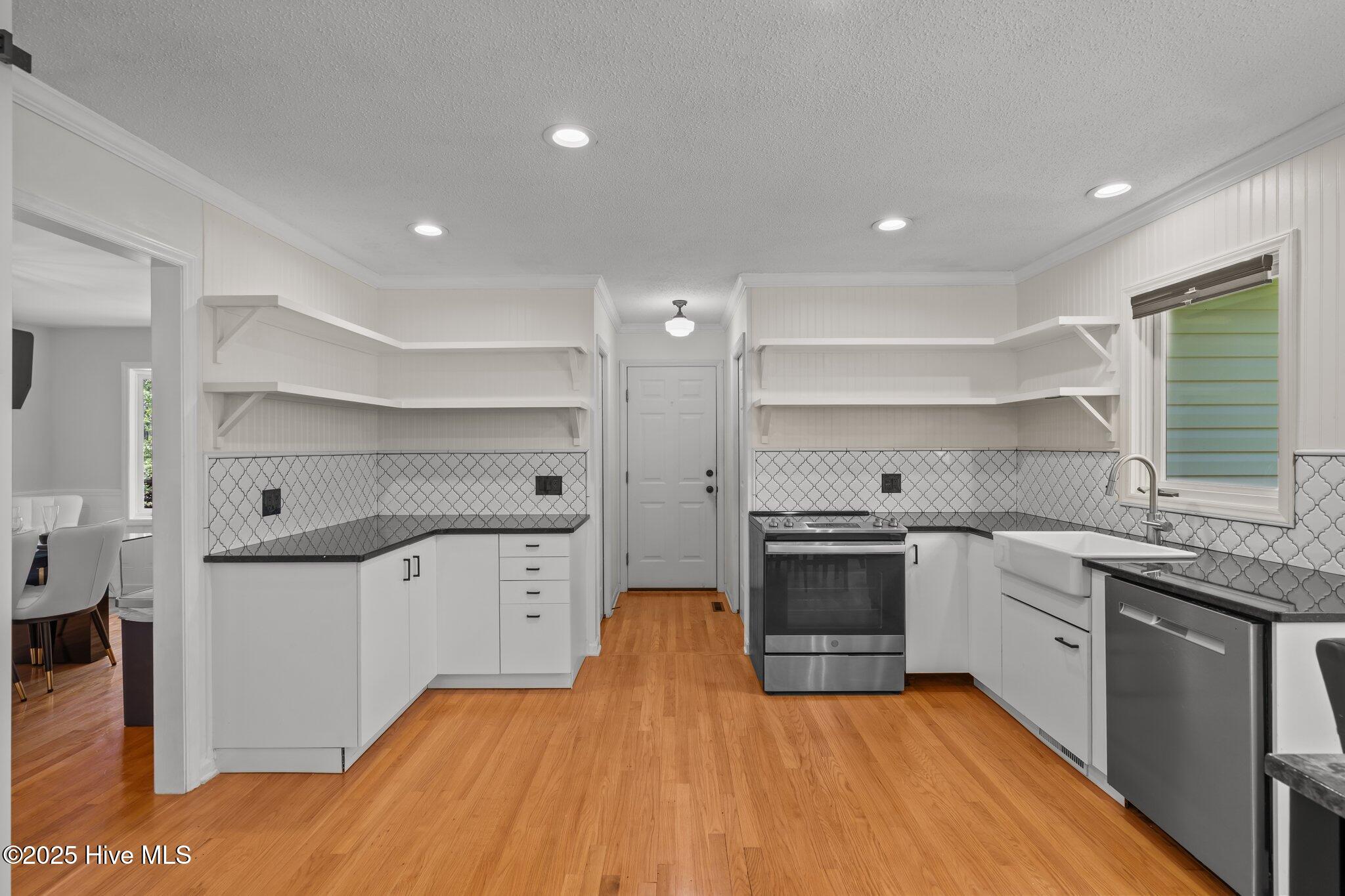 245 Juniper Creek Boulevard Pinehurst, NC 28374 - Photo 11 of 31 20-web-or-mls-DSC02975