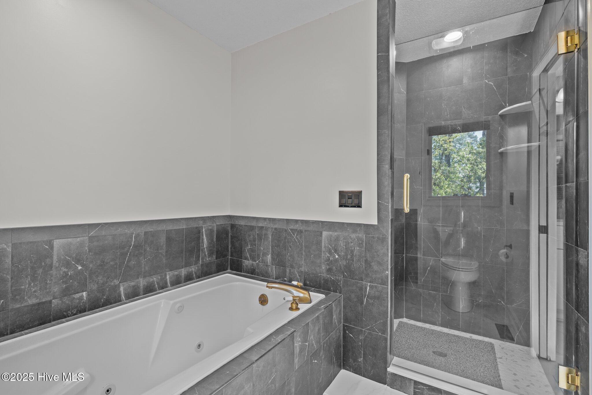 245 Juniper Creek Boulevard Pinehurst, NC 28374 - Photo 21 of 31 28-web-or-mls-DSC02999