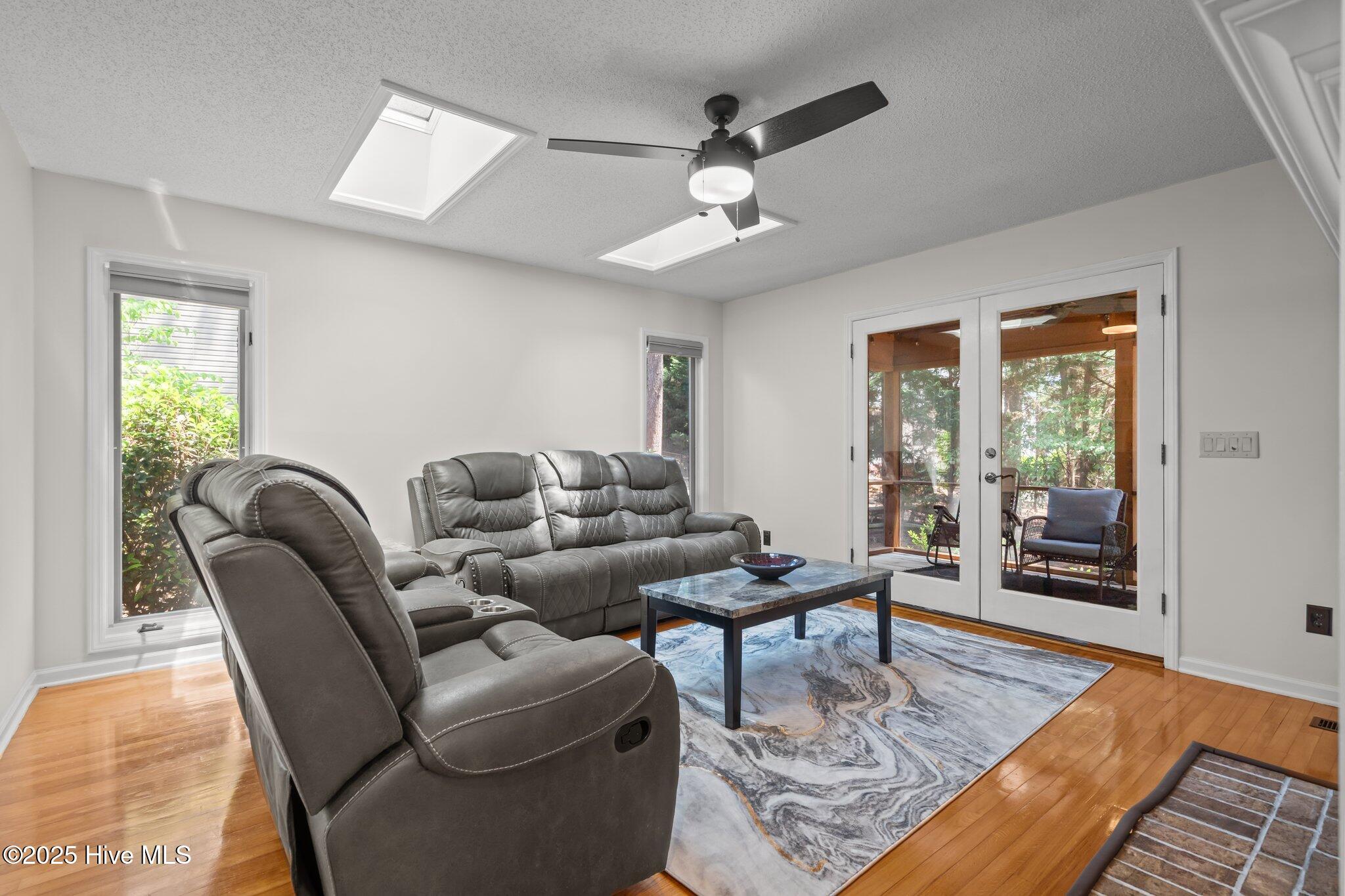 245 Juniper Creek Boulevard Pinehurst, NC 28374 - Photo 9 of 31 16-web-or-mls-DSC02963