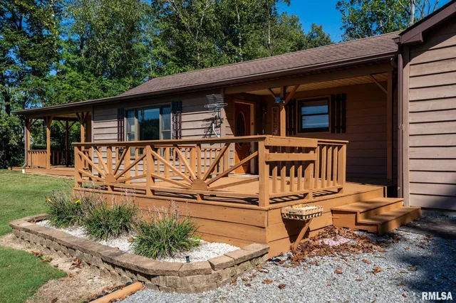 $260,000 | 870 Allen Road, Galatia, IL 62935