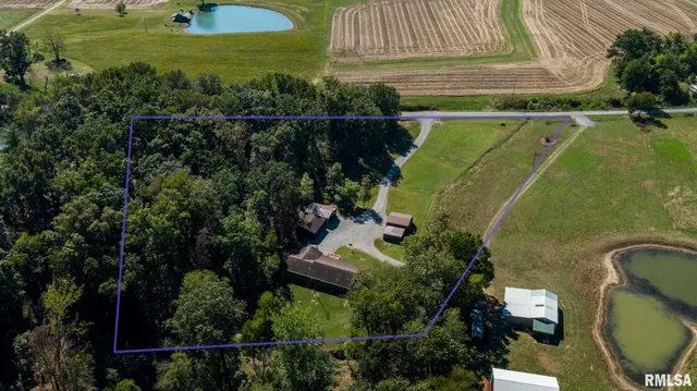 $260,000 | 870 Allen Road, Galatia, IL 62935