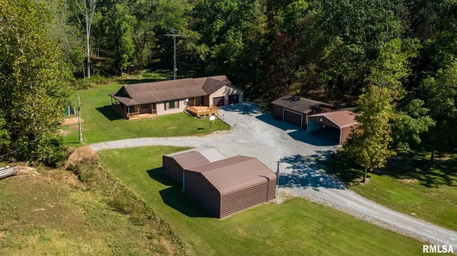 $260,000 | 870 Allen Road, Galatia, IL 62935