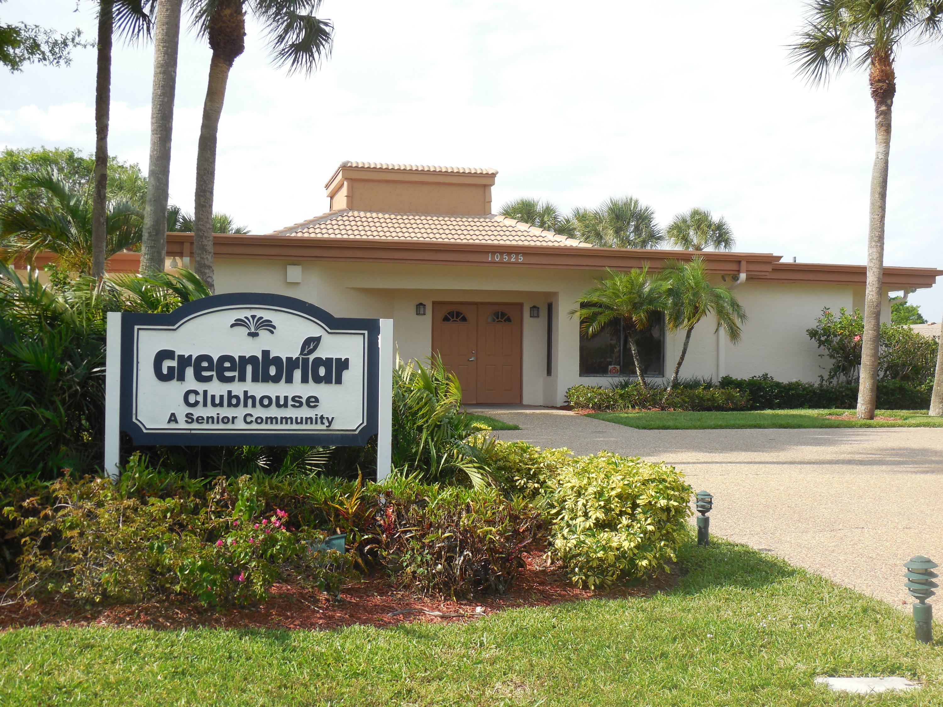 18090 Grove Avenue Boca Raton, FL 33498 - Photo 30 of 38 Greenbriar Clubhouse