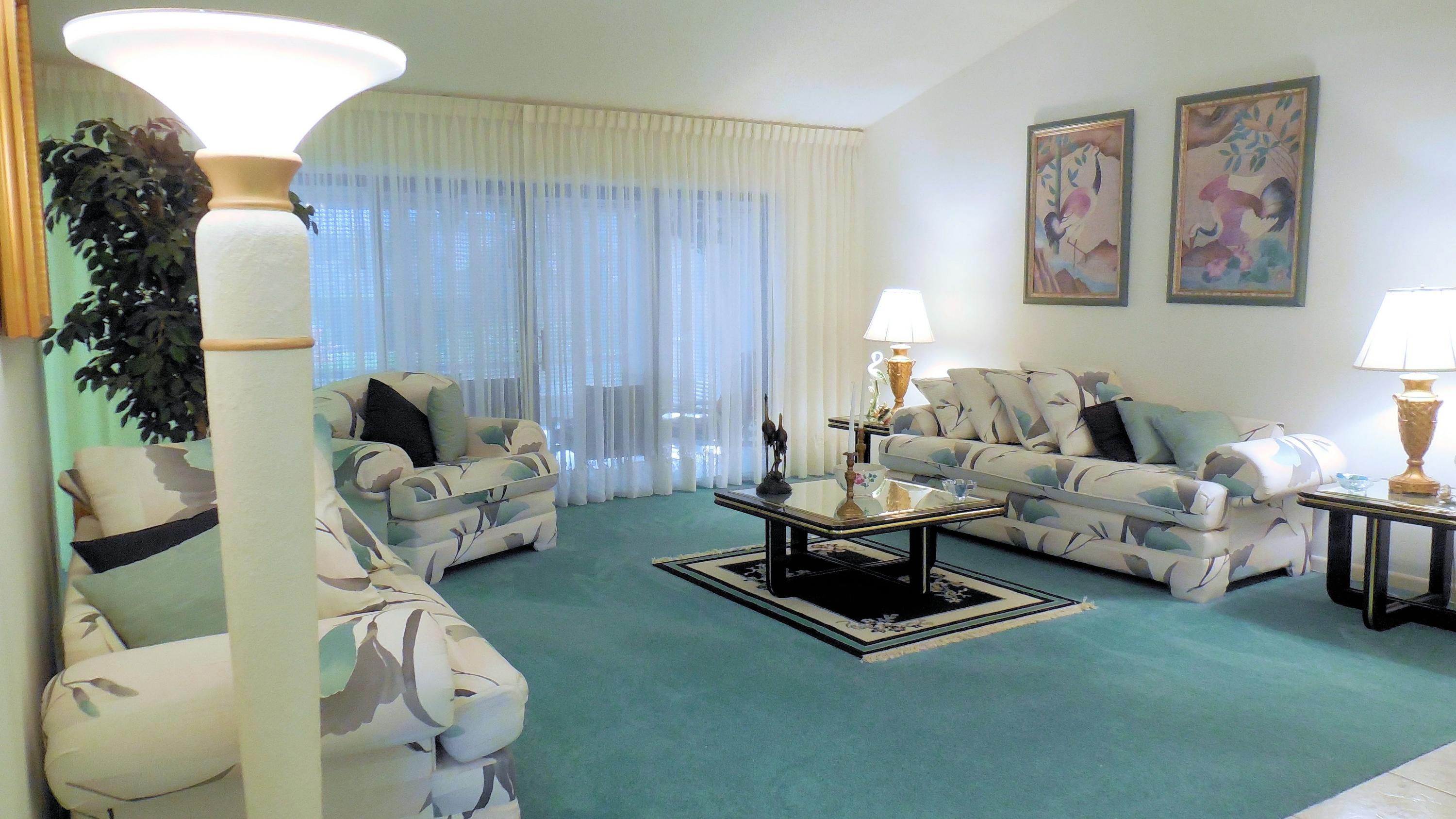 18090 Grove Avenue Boca Raton, FL 33498 - Photo 5 of 38 DSCN8025