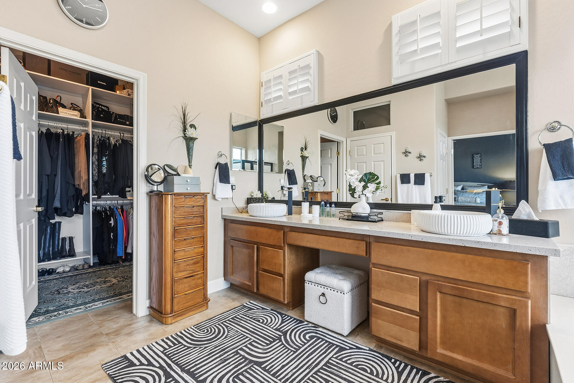 41712 North Golf Crest Road Anthem, AZ 85086 - Photo 9 of 39 a kitchen with stainless steel appliances granite countertop a refrigerator and a stove