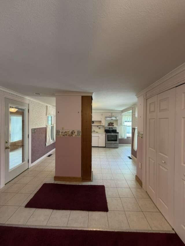 131 Beach Street Saco, ME 04072 - Photo 12 of 37 Cotsis.12