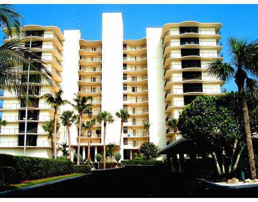 100 South Beach Road, Unit 401 Tequesta, FL 33469 - Photo 1 of 18 Primary Photo