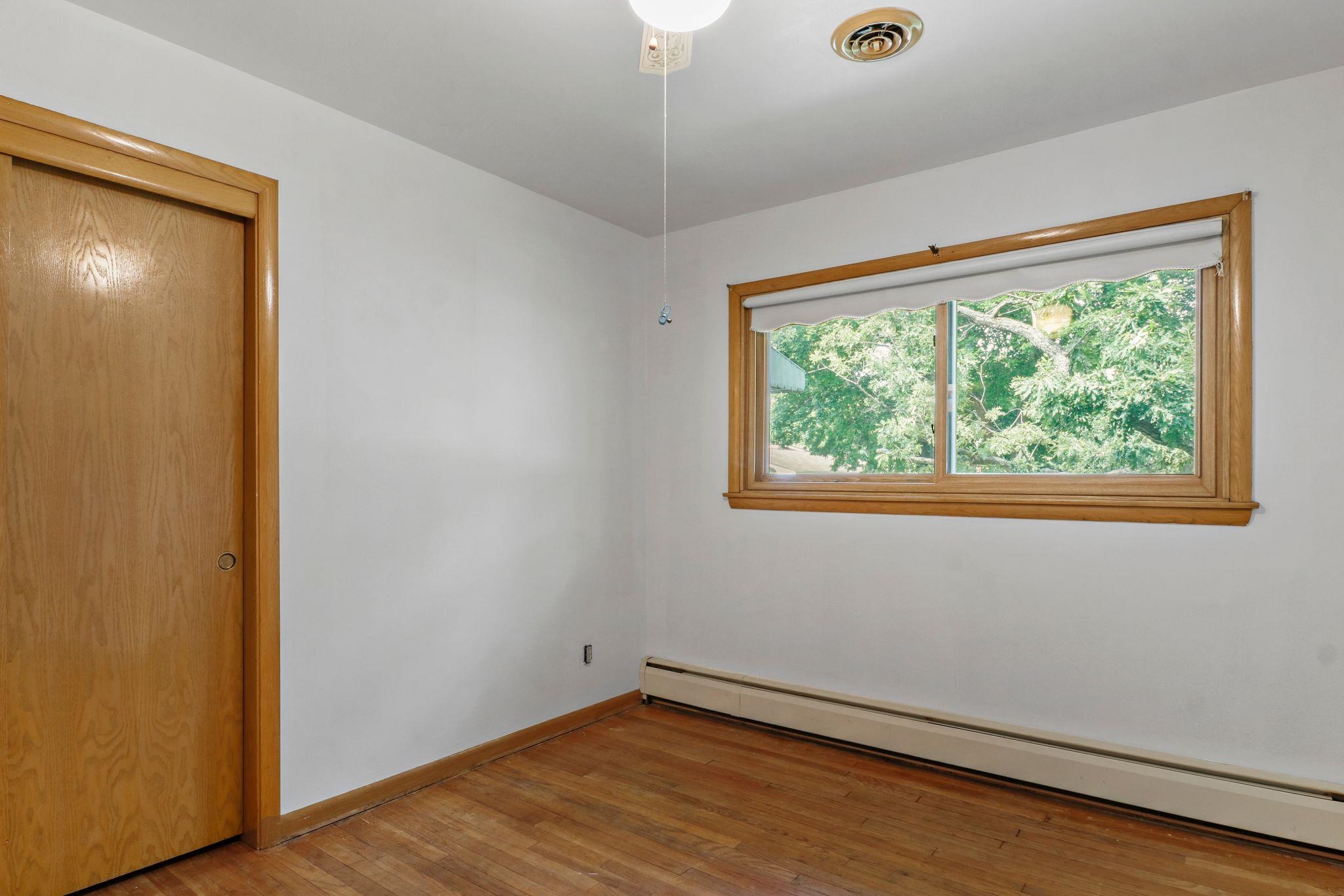 3609 Hovde Road Madison, WI 53704 - Photo 14 of 34