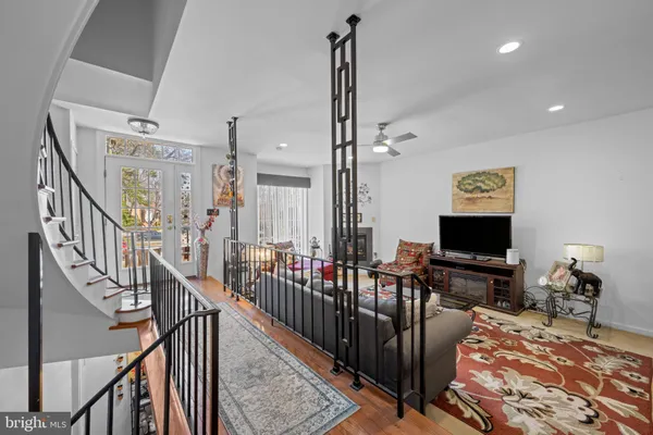 $495,000 | 10386 May Wind Court, Columbia, MD 21044