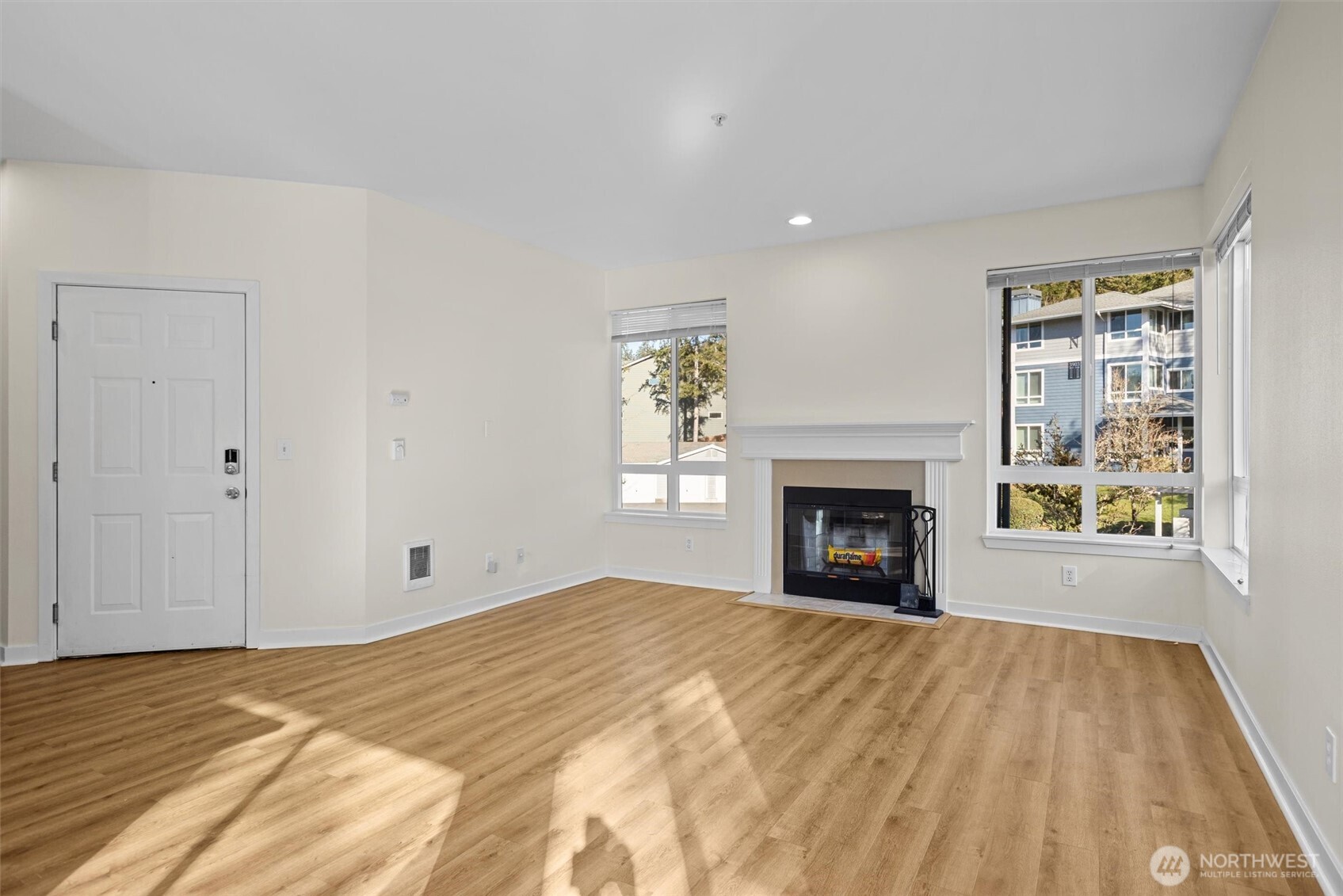 3906 243rd Place Southeast, Unit P201 Bothell, WA 98021 - Photo 8 of 26 Gallery Image 8