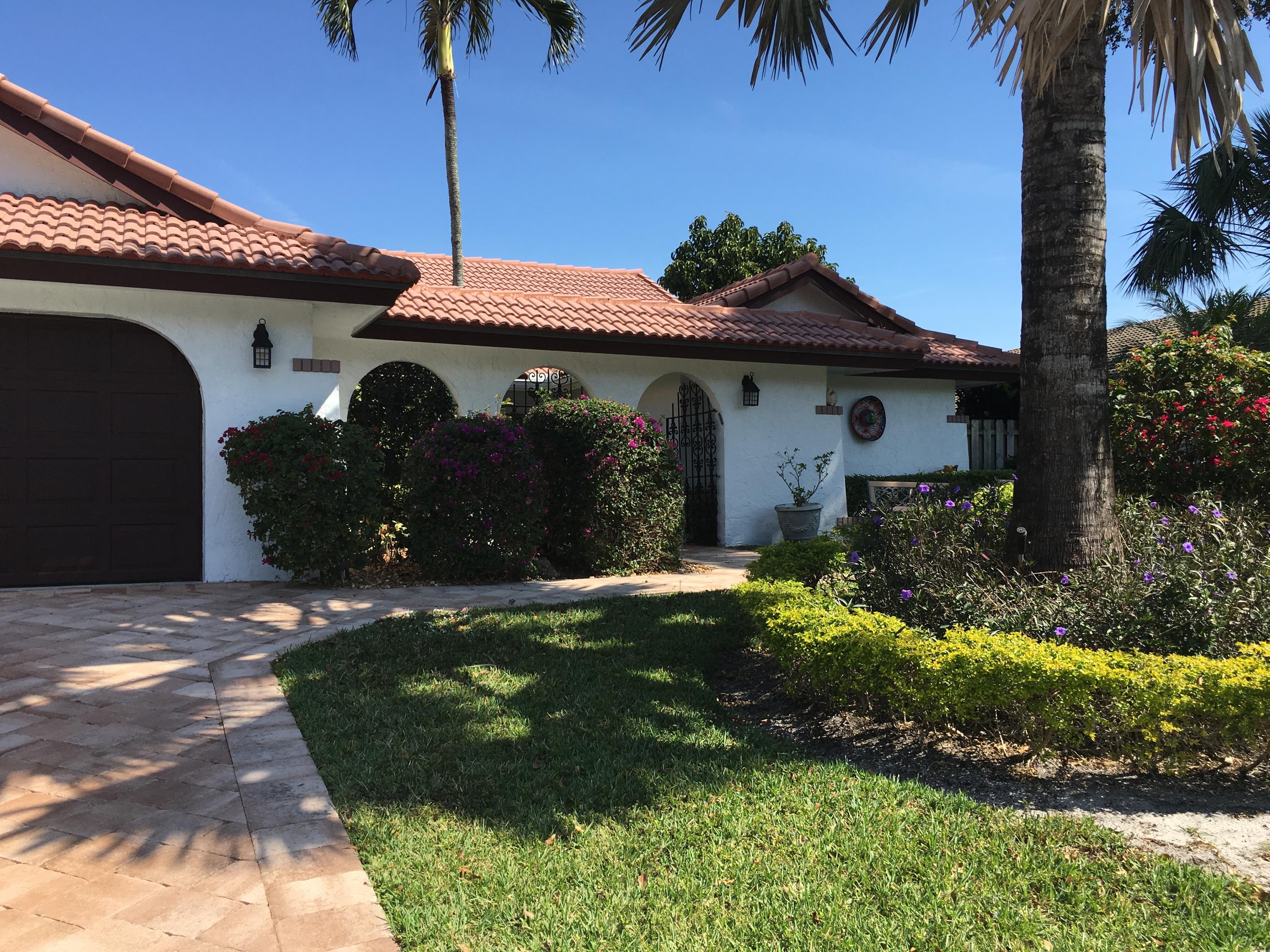 7511 London Lane Boca Raton, FL 33433 - Photo 1 of 24 Front elevation