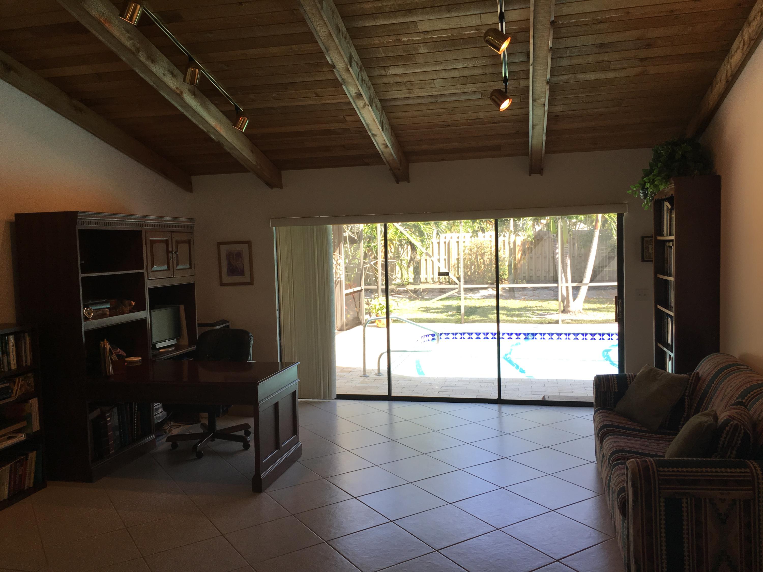 7511 London Lane Boca Raton, FL 33433 - Photo 4 of 24 image