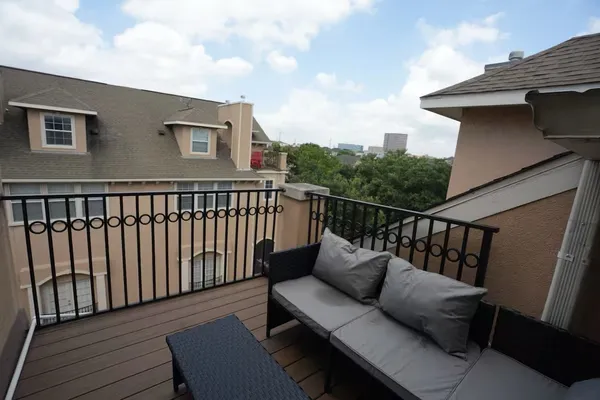 $4,500 | 5625 Dolores Street, Unit B, Houston, TX 77057