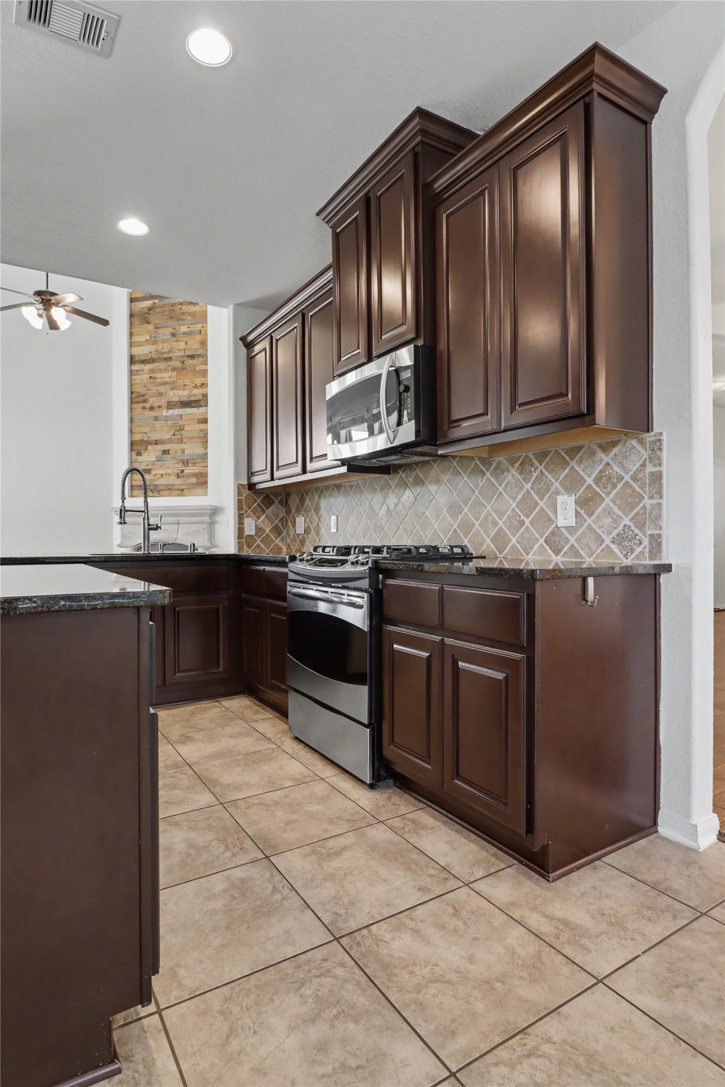 99 Sagamore Ridge Place Spring, TX 77389 - Photo 21 of 50
