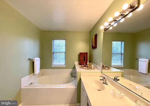 $2,900 | 45439 Baggett Terrace, Sterling, VA 20166