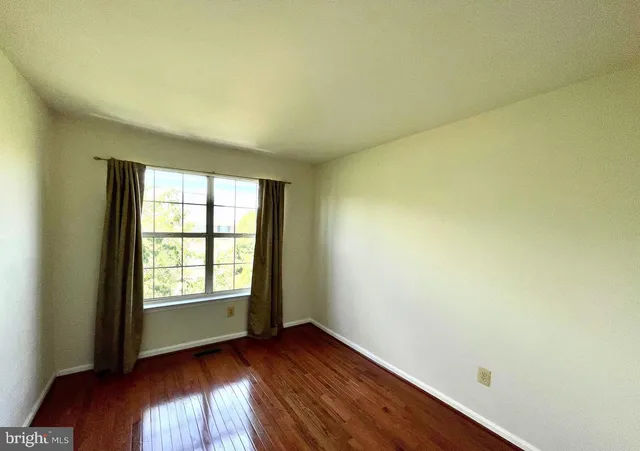 $2,900 | 45439 Baggett Terrace, Sterling, VA 20166