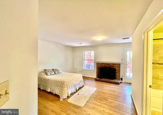 $2,900 | 45439 Baggett Terrace, Sterling, VA 20166