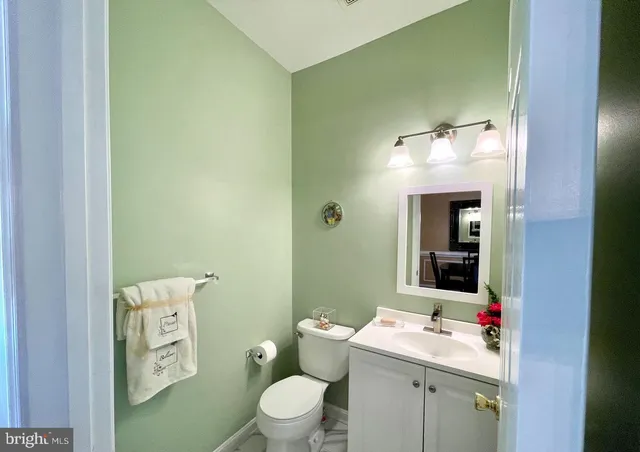 $2,900 | 45439 Baggett Terrace, Sterling, VA 20166