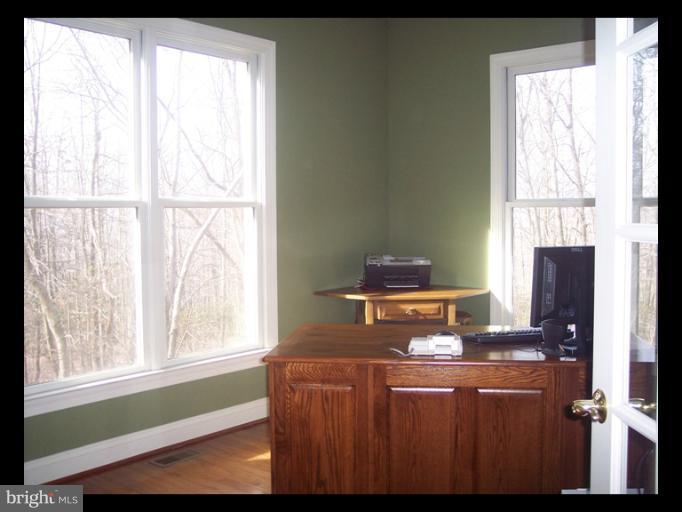 10608 Gambrill Park Road Frederick, MD 21702 - Photo 10 of 30 Interior (General)
