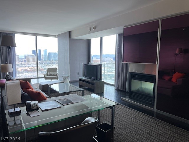 4381 West Flamingo Road, Unit 2622 Las Vegas, NV 89103 - Photo 13 of 26
