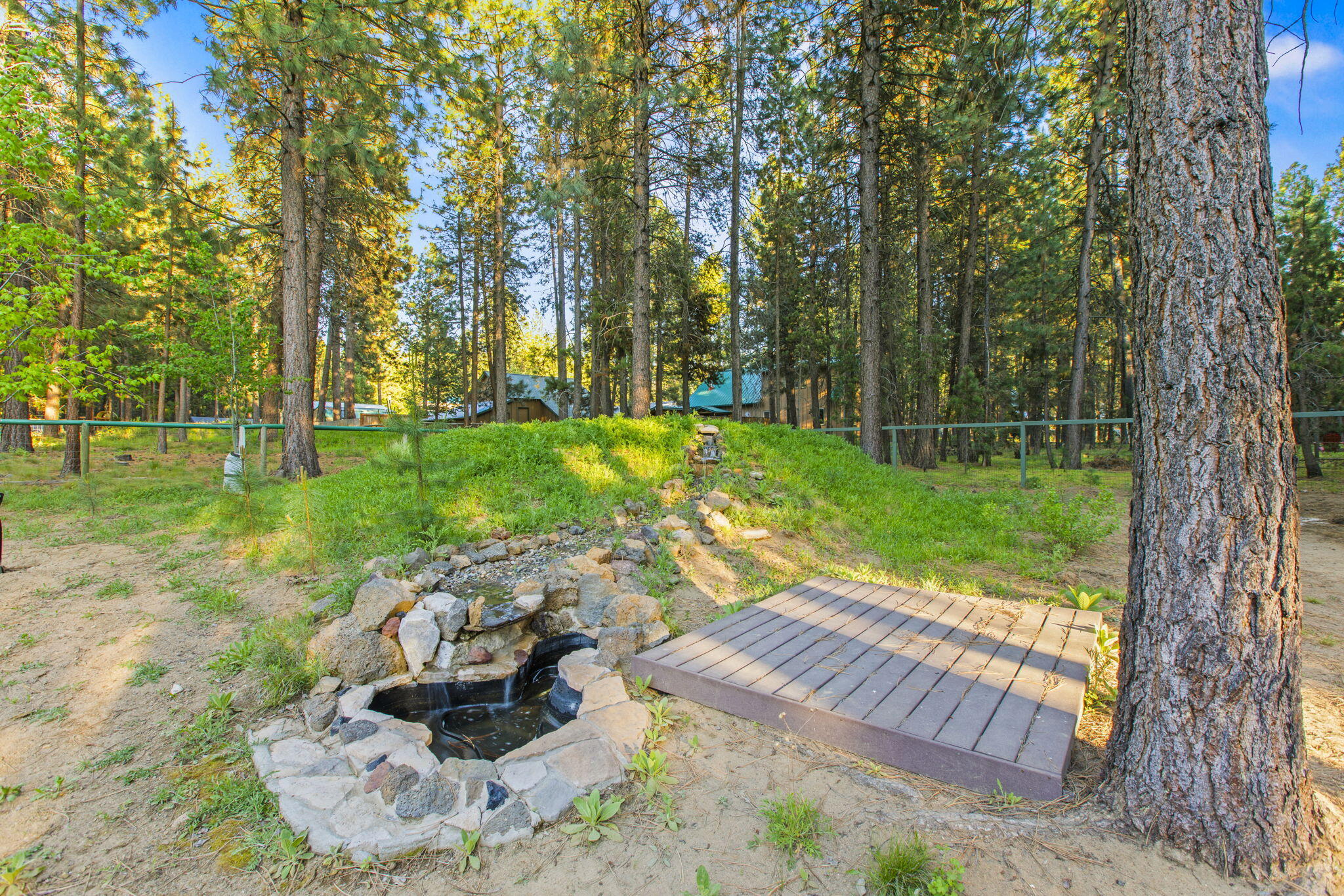 16907 Indio Road Bend, OR 97707 - Photo 43 of 46