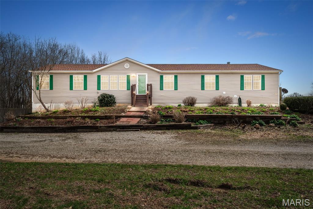 346 Bethel Road Hawk Point, MO 63349 - Photo 1 of 66