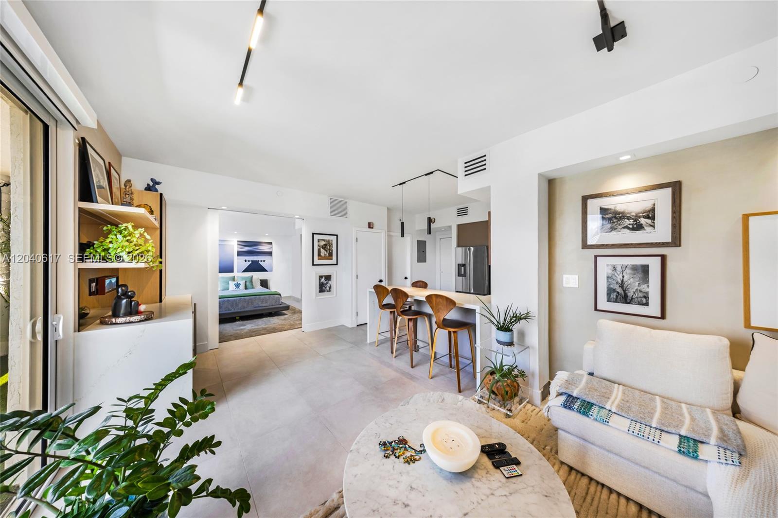 1621 Bay Road, Unit PH4 Miami Beach, FL 33139 - Photo 11 of 40